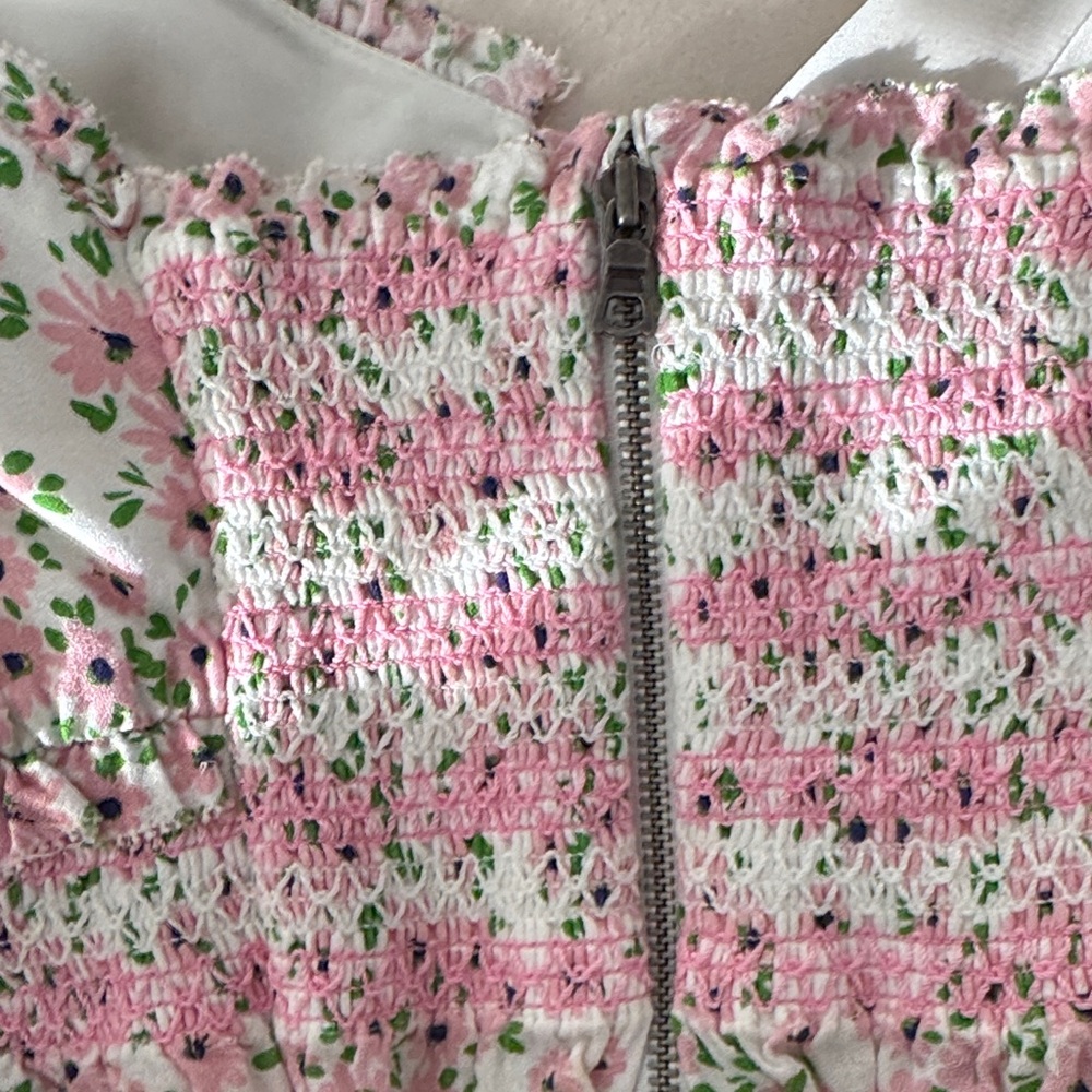 Alice + Olivia Pink and Green Floral top and skirt set - Picture 10 of 13